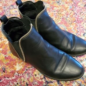 Black Leather Ankle Boots with Silver Zipper Decal